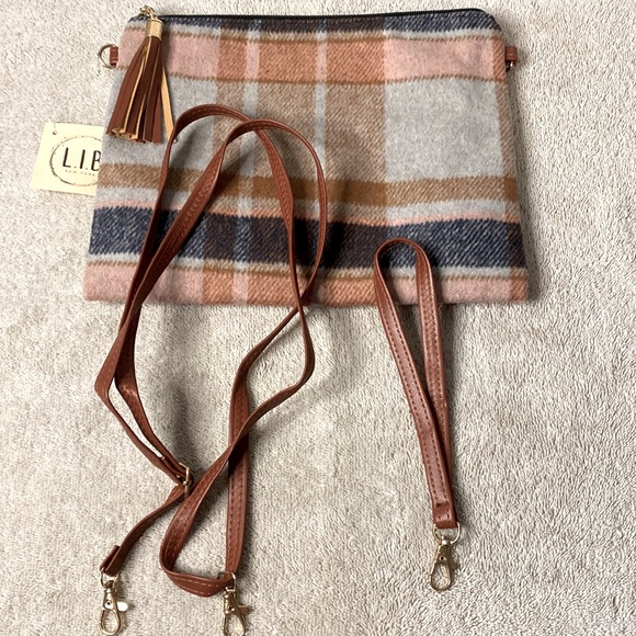 NWT Plaid Crossbody Purse/Wristlet - Picture 4 of 6